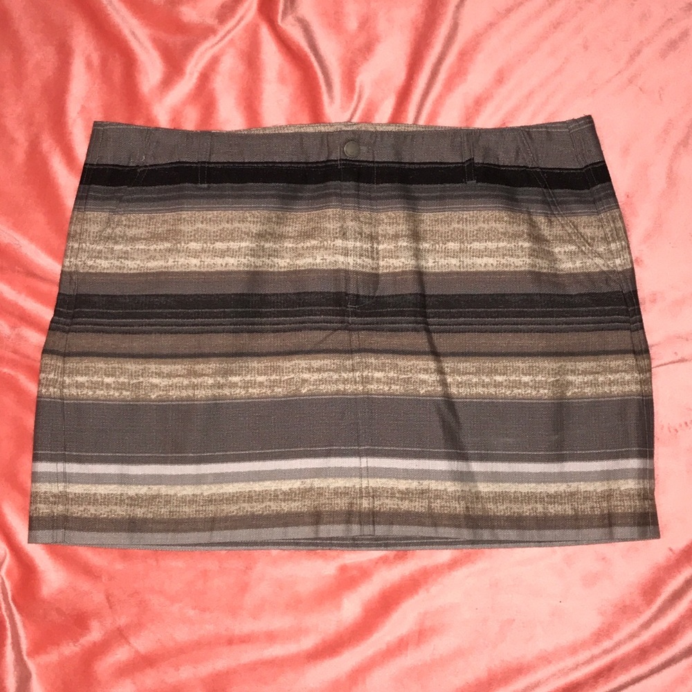 Old Navy Striped Skirt, Size 16