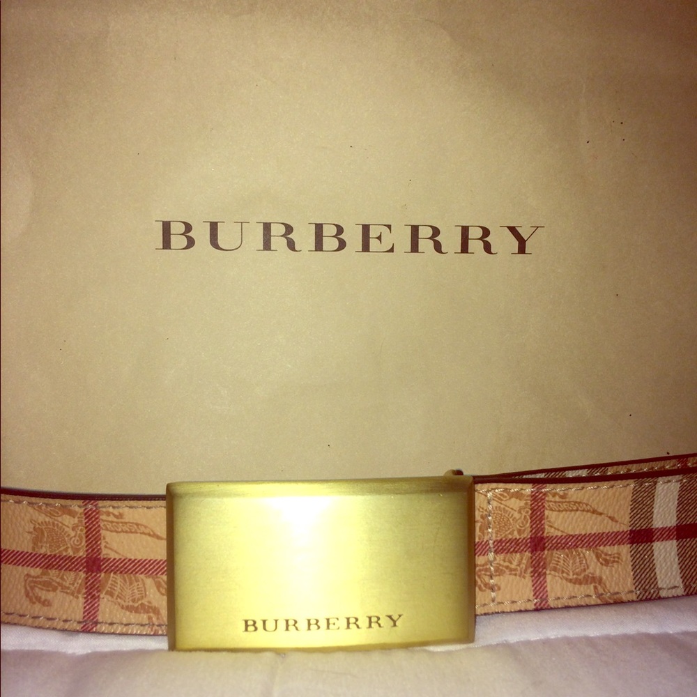 Burberry belt