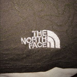 THE NORTH FACE T-SHIRT