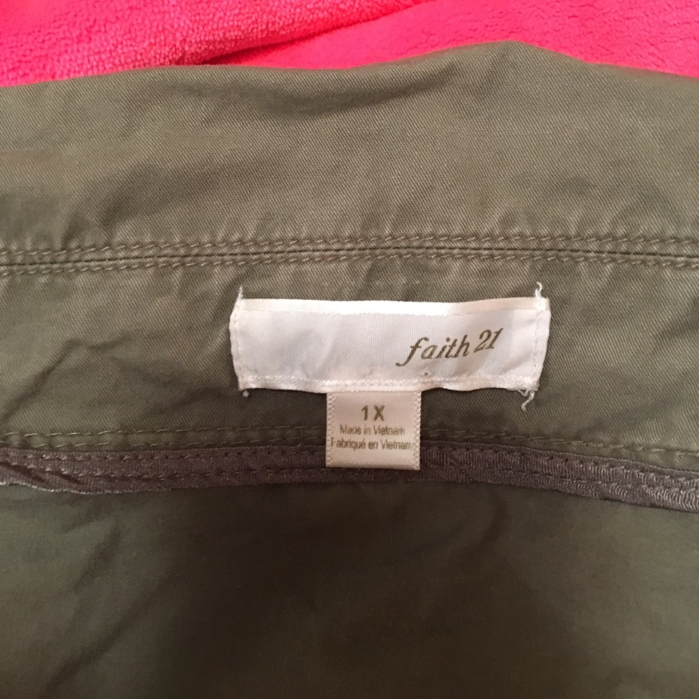 Shirt button down - Picture 3 of 3