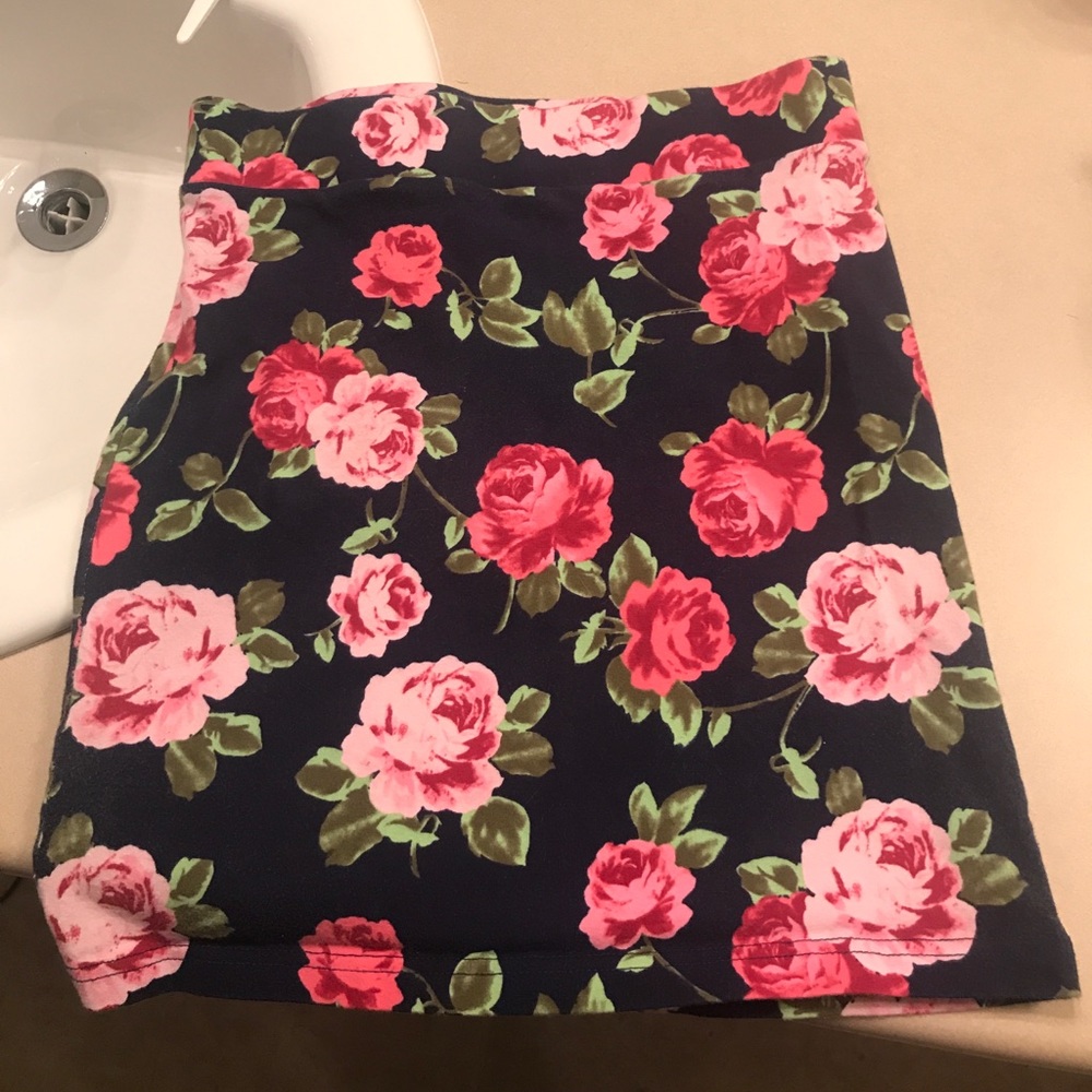 Forever 21 skirt