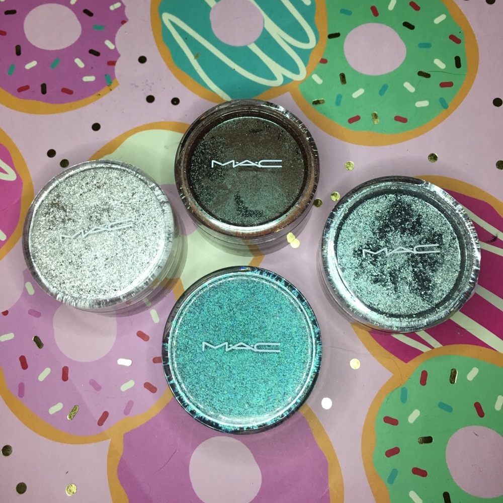 MAC crushed metallic pigment bundle