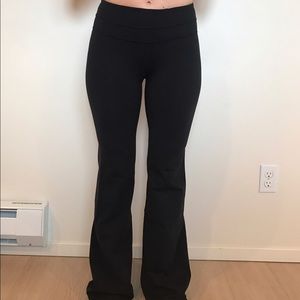 Lululemon groove pants - size 4