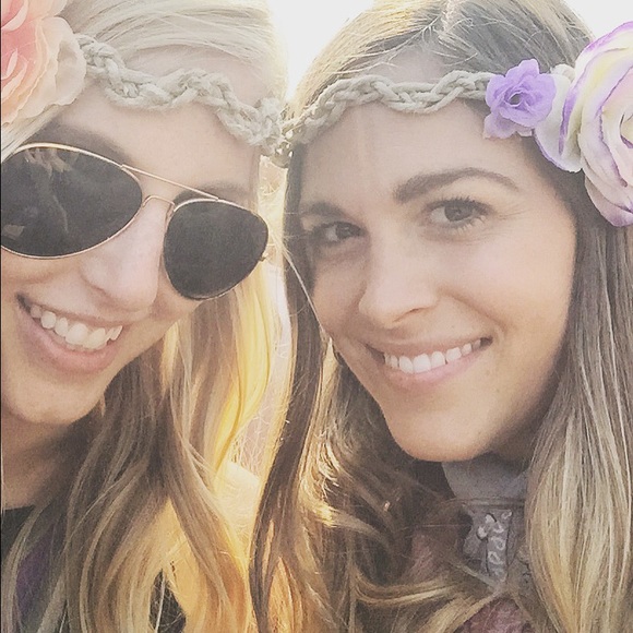 Meet your Posher, Casey - Picture 2 of 6