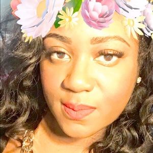 Meet your Posher, Ebony