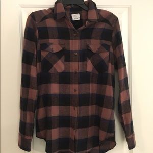 RVCA women's plaid flannel