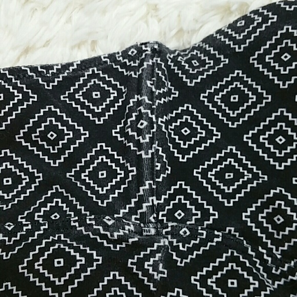 Pink VS geometric print bandeau top - Picture 7 of 7