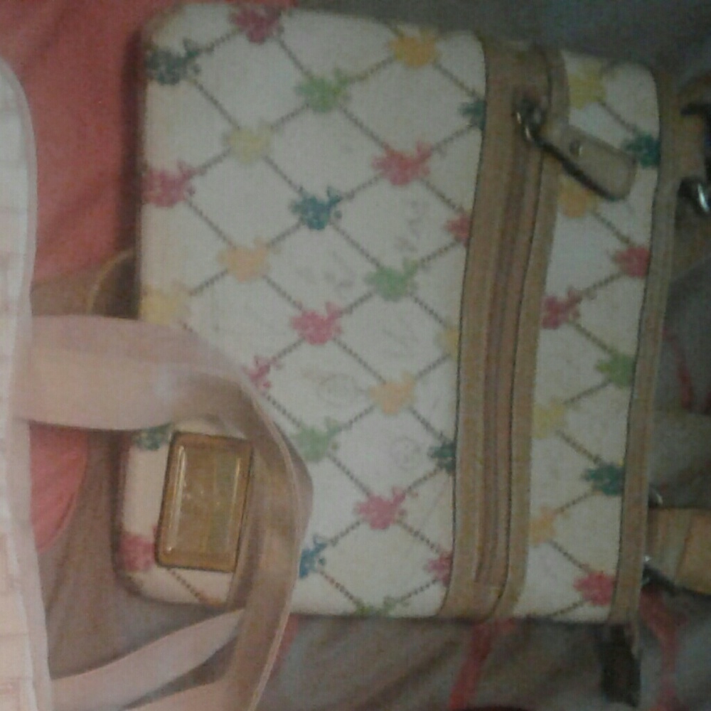 Side purse