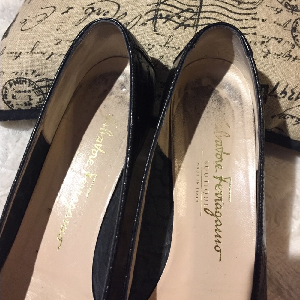 EUC Salvatore Ferragamo Black Tassel Loafers, 8N - Picture 7 of 8