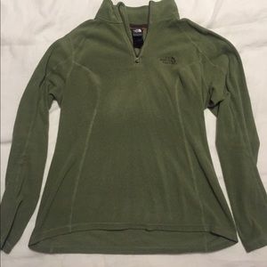 Fleece olive green pullover northface