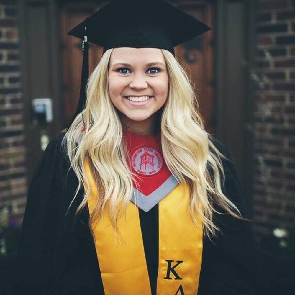 Meet your Posher, Lauren