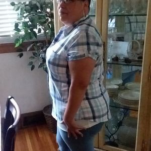 Meet your Posher, Linda