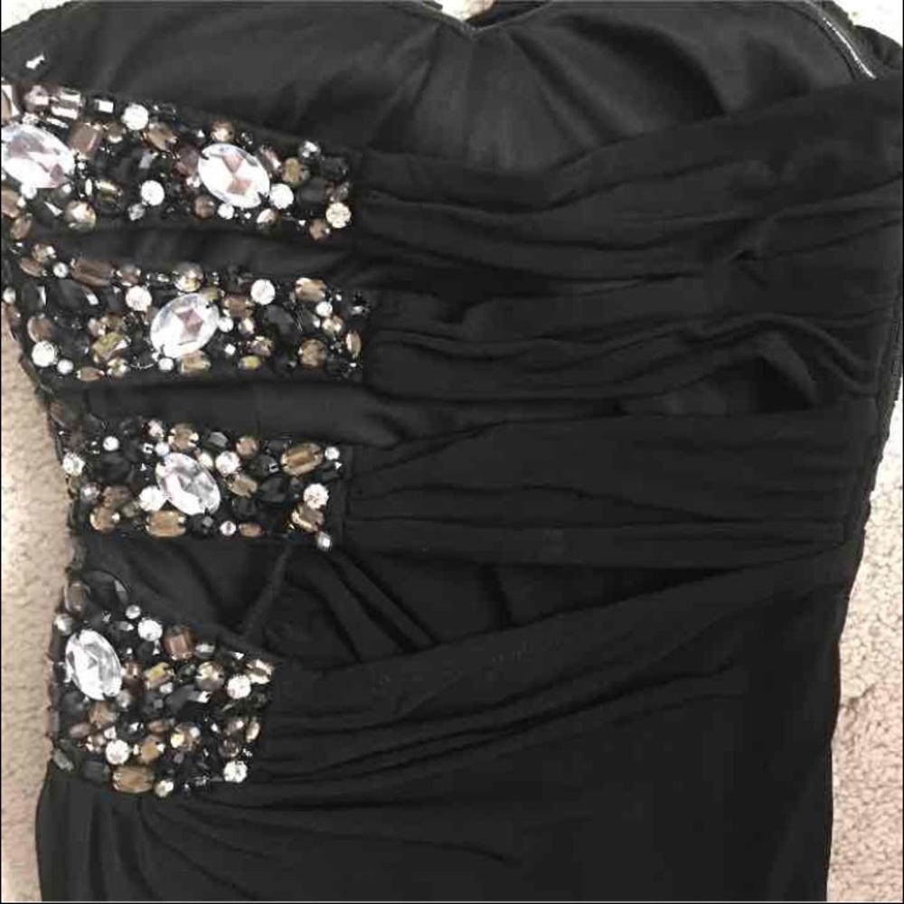 Black long evening gown (homecoming or prom)