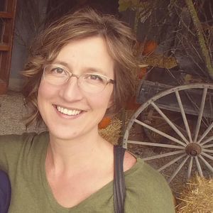 Meet your Posher, Lisa