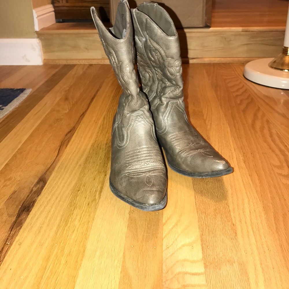 Cowboy boots