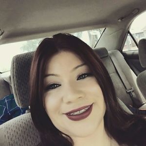 Meet your Posher, Camille