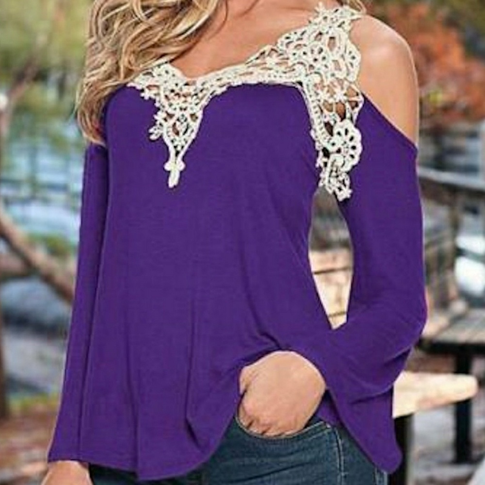 5/$20 New Lace cut out shoulders shirt top blouse Purple