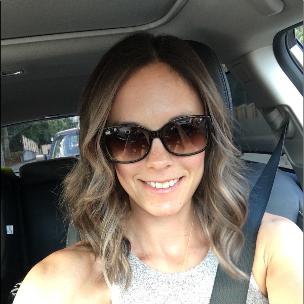 Meet your Posher, Julie