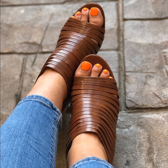 Cognac Open Toe Strappy Leather Slingback Sandals - Picture 3 of 7