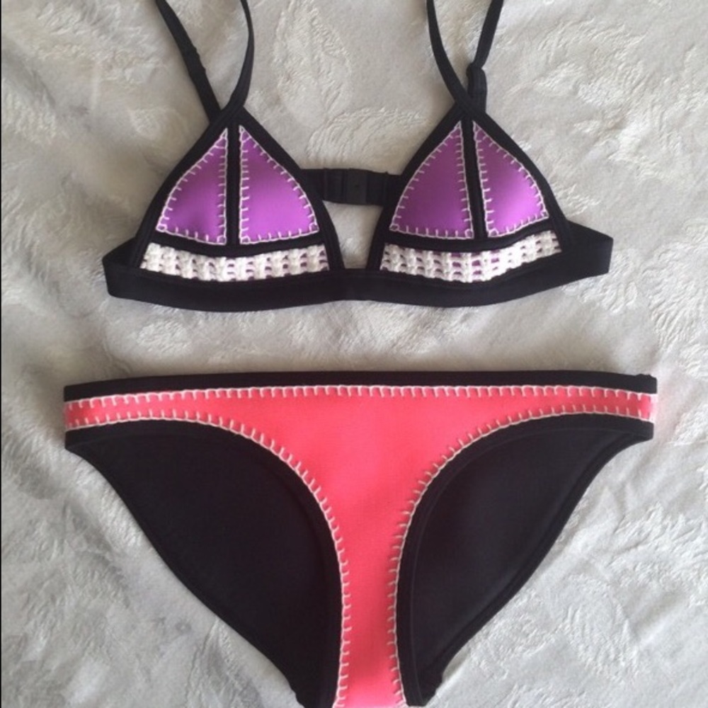 Triangl Farrah Cherry Love XS  **on hold for Mia**