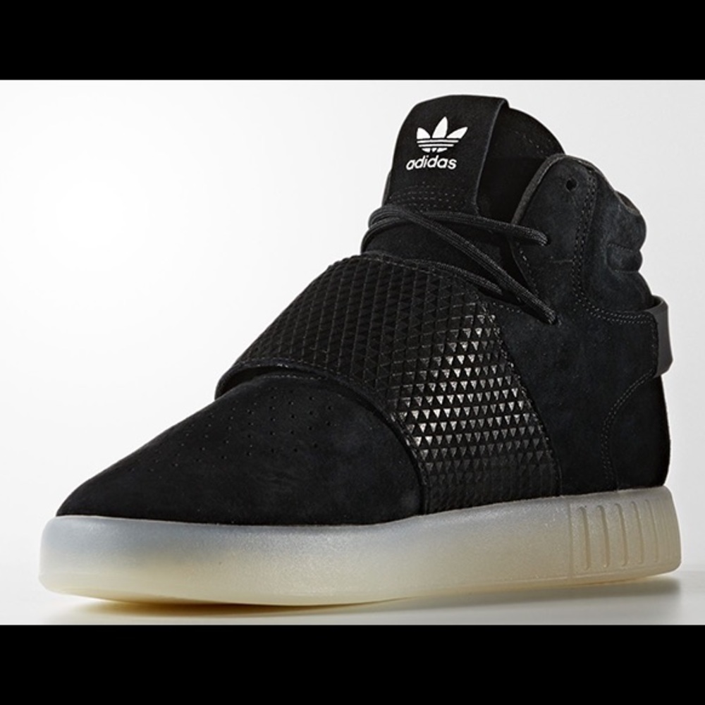 NWOT ADIDAS TUBULAR INVADER STRAP Black Ice.Size 6