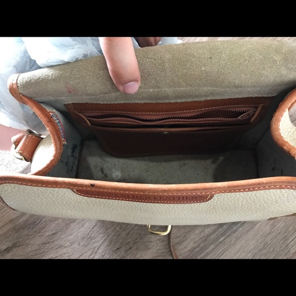 Dooney & Bourke - Picture 3 of 3