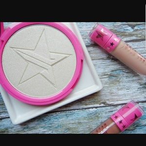 Jeffree Star Skin Frost in 'Ice Cold'