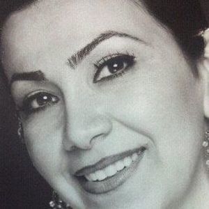 Meet your Posher, Najlaa