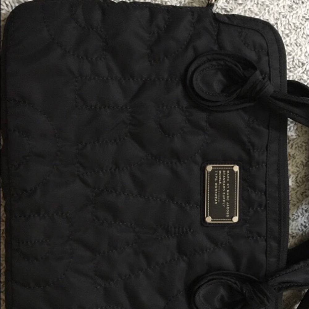 Marc Jacobs 13" Carrying Case