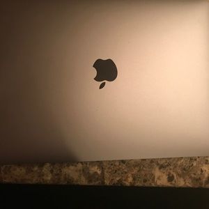 Meet your Posher, Alan