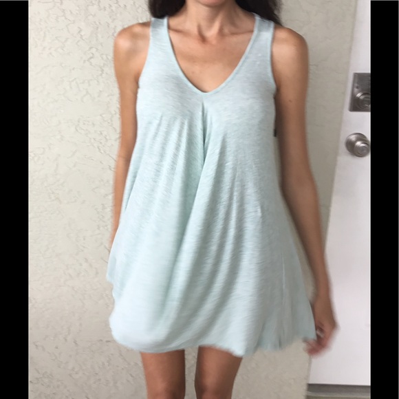 Light Green Dress Small Only - Picture 3 of 3