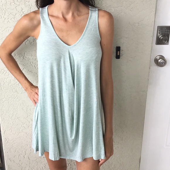 Light Green Dress Small Only - Picture 2 of 3