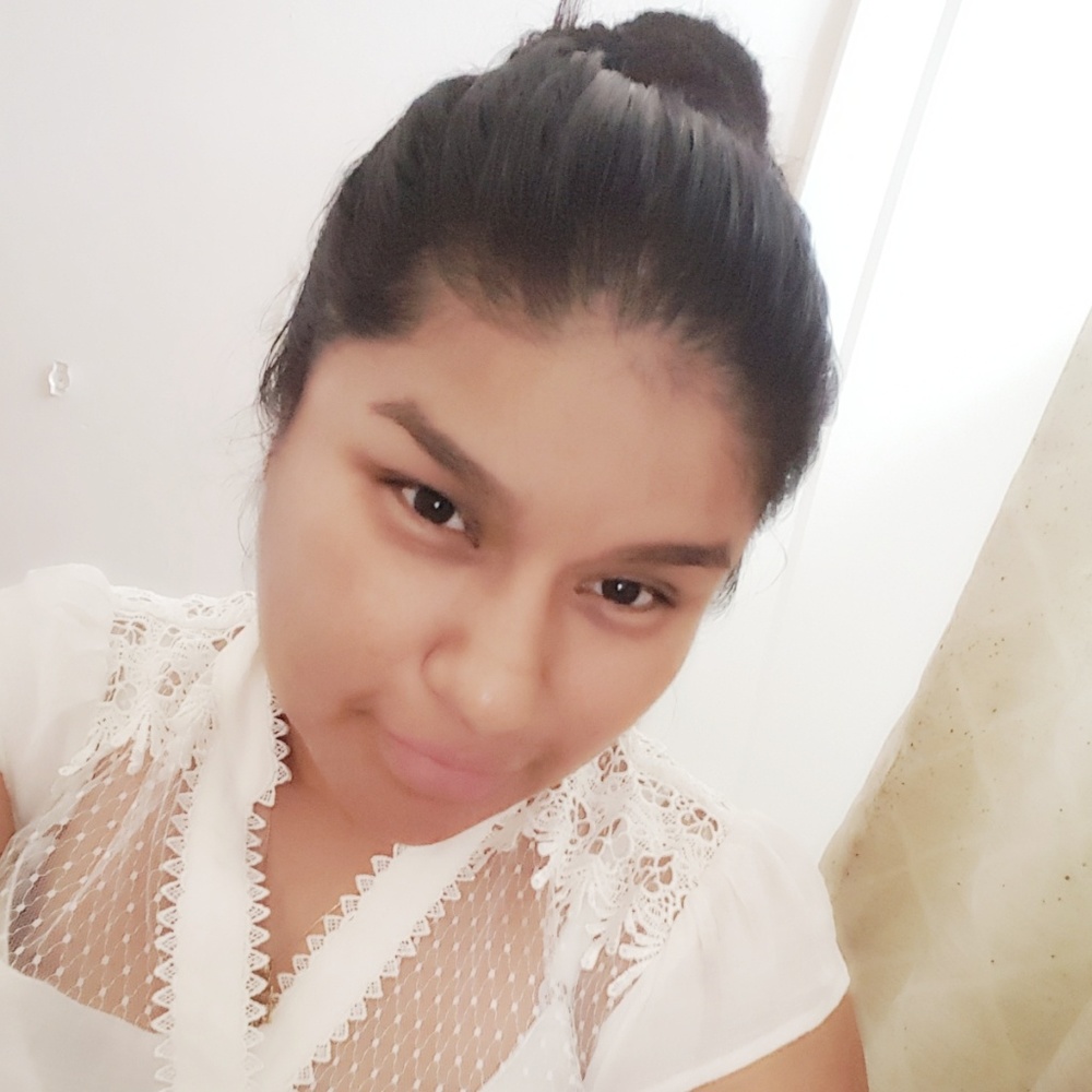 Meet your Posher, Lizbeth