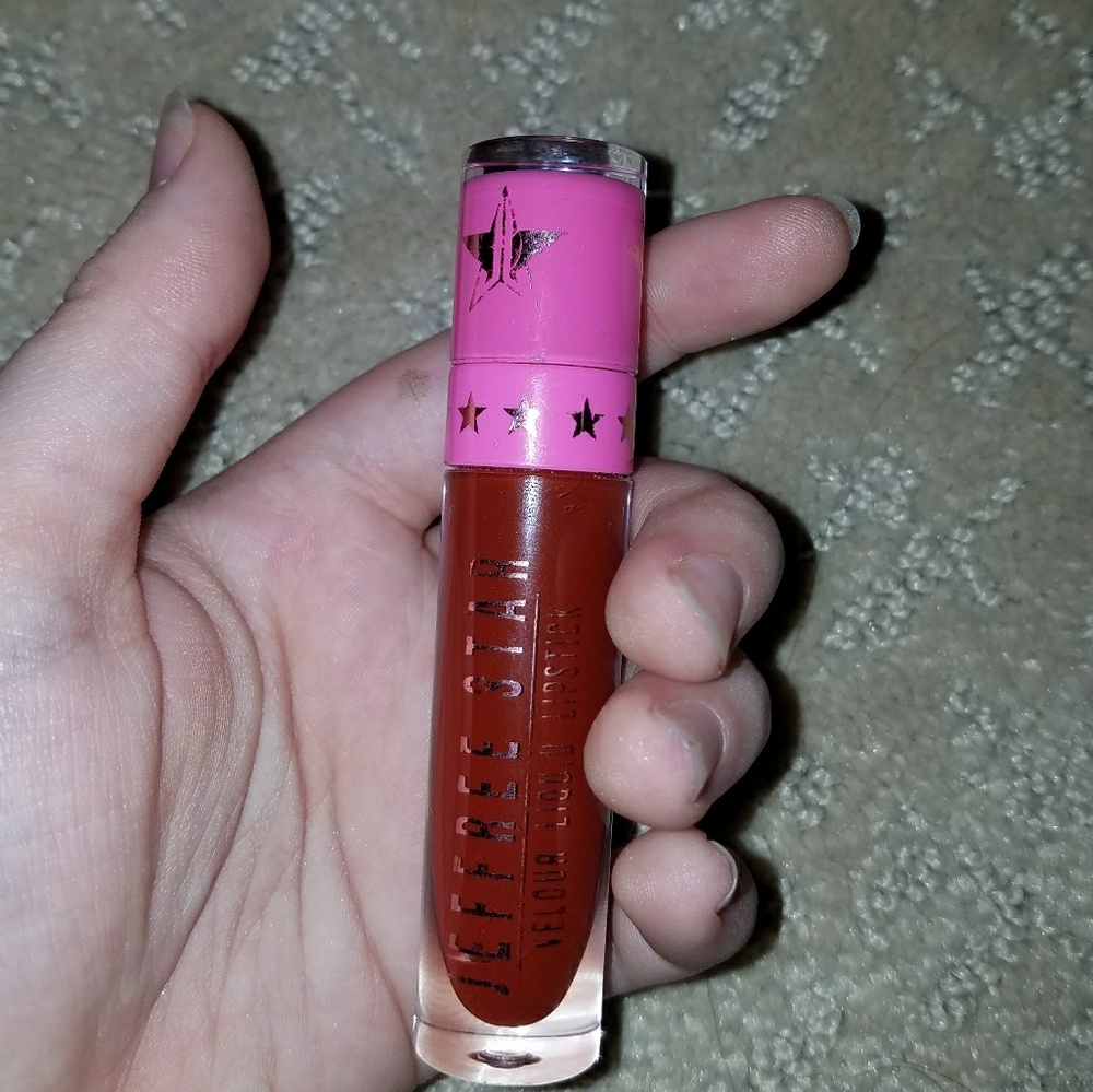 Velour liquid lipstick in 'Unicorn Blood'
