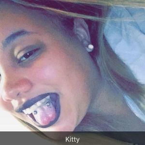 Meet your Posher, Nelly