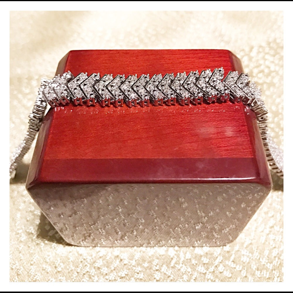 🌸SOLD🌸 1 carat Diamond Bracelet ❤️ - Picture 2 of 8