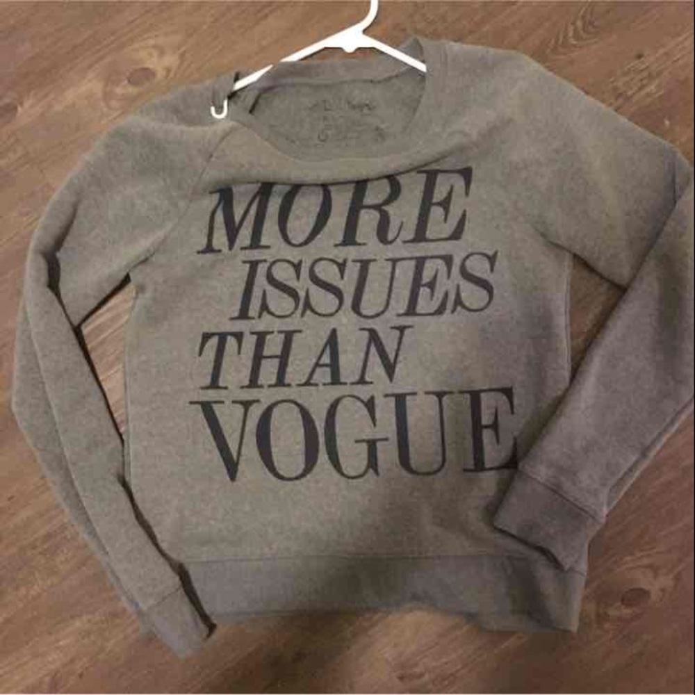 Gray sweatshirt