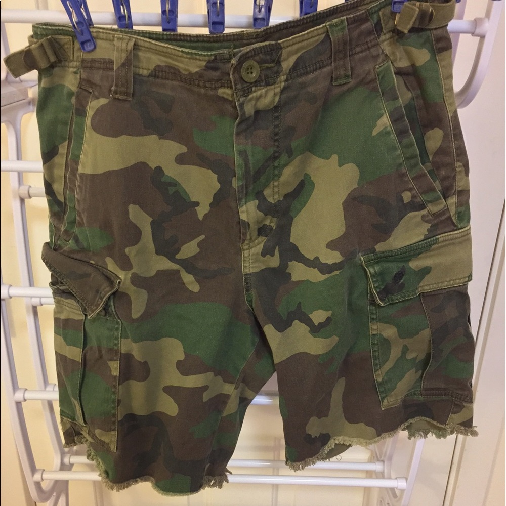 Men's Nike Sb camo shorts