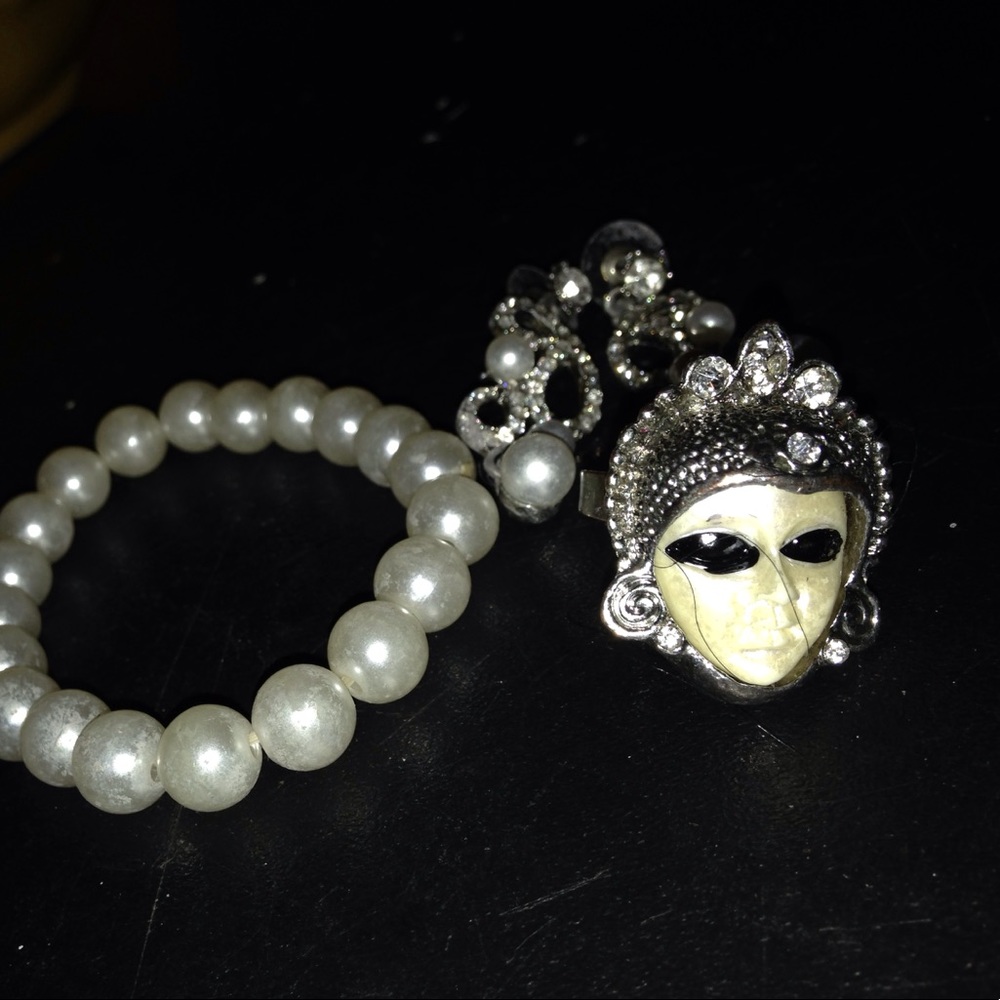 Pearl Set - Picture 4 of 4