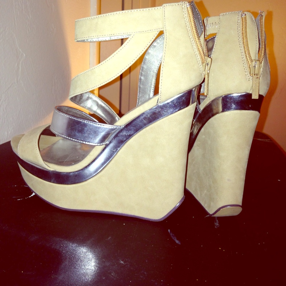 Micheal Antonio Wedges