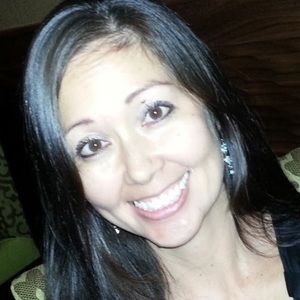 Meet your Posher, Jenn