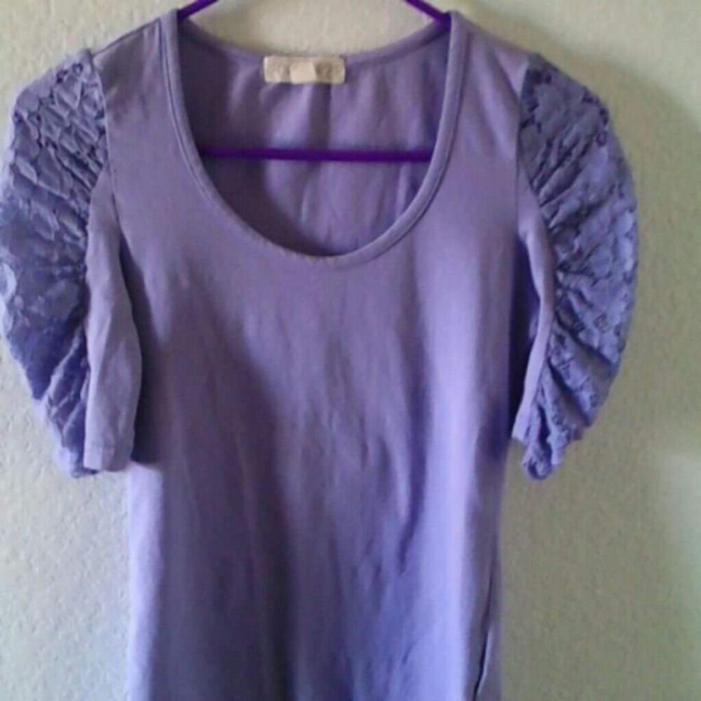 Forever 21 jrs S petite lavender shirt