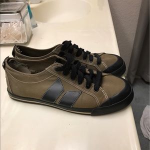 Macbeth shoes