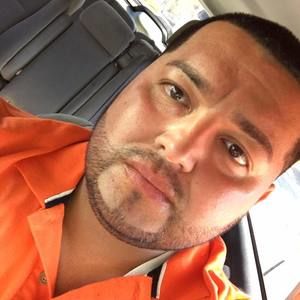 Meet your Posher, Roberto