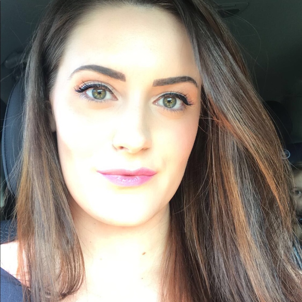 Meet your Posher, Ashlea