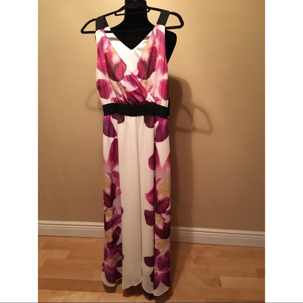 Express Maxi Dress
