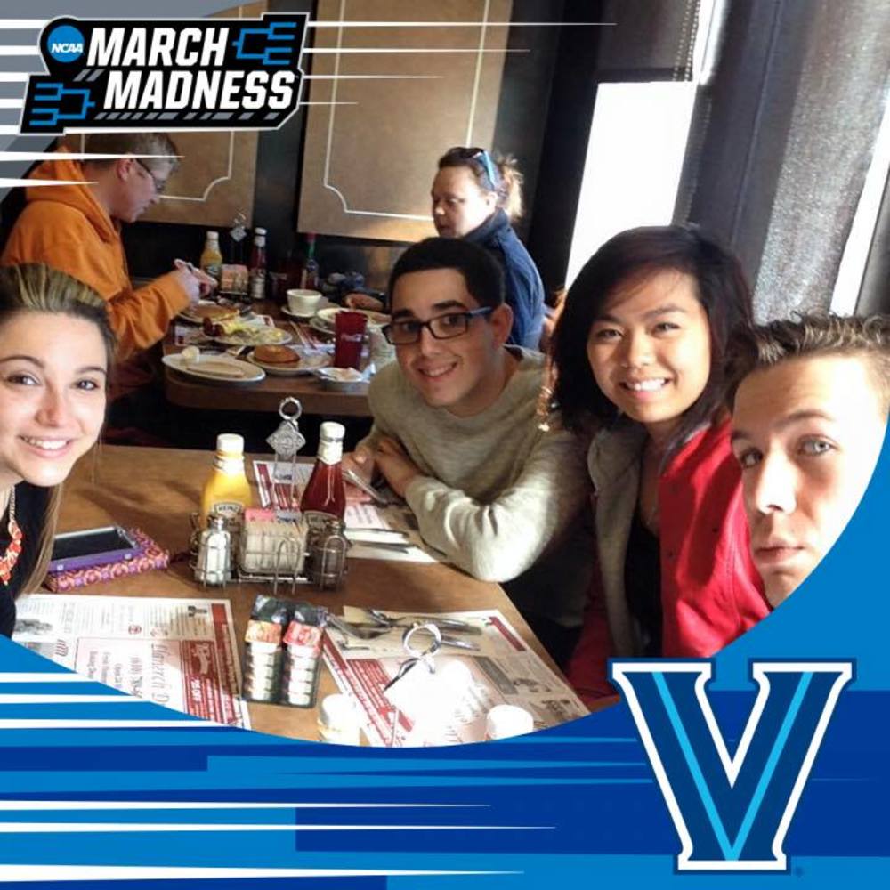 Meet your Posher, Christine