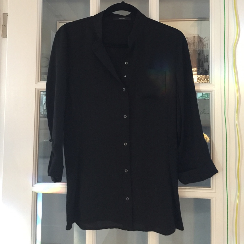 Tahari black button down blouse