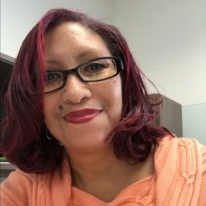 Meet your Posher, Nicolle