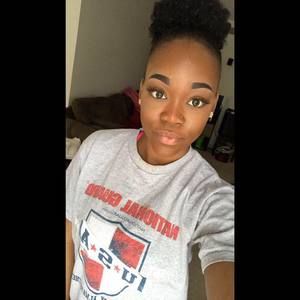 Meet your Posher, Jasmine